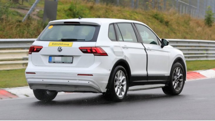 Компания Skoda уже намекала, что кроссоверов на…