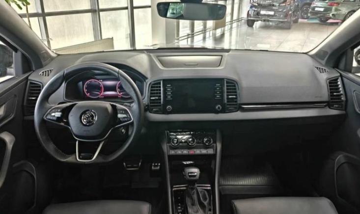 Сейчас новые Skoda Karoq в России можно купить в…