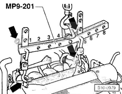 Отвинтив уравнительный бак для охлаждающей…