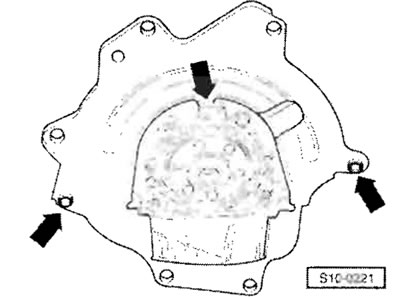 Проверить, что подшипник муфты выключения…