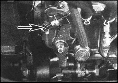 3. Корректировка производится при помощи…