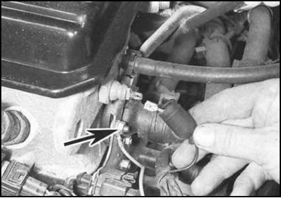 14. Отсоедините электропроводку от…