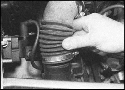 ...на моделях, оборудованных двигателями серии…