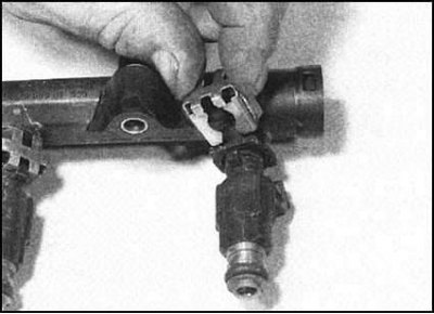 10. В случае необходимости снимите регулятор…