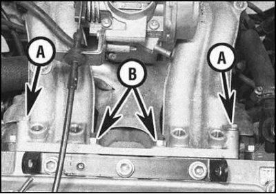 11. В несколько приемов ослабьте шесть крепежных…