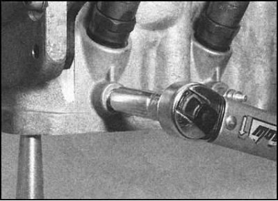 Установка производится в обратном порядке.…