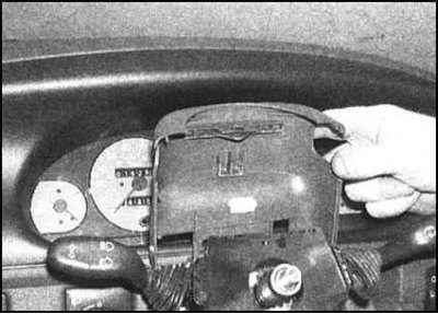 Снятие и установка выключателей