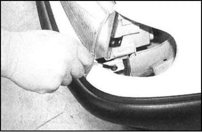 Снятие и установка головной фары