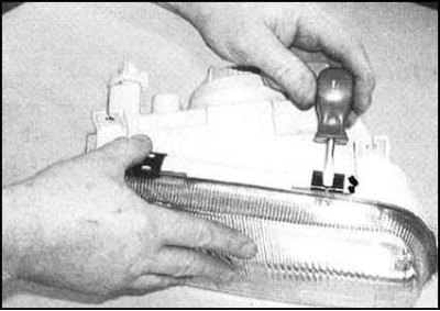 7. В случае необходимости аккуратно отпустите…