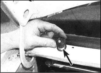 9. Снимите сборку привода со своего штатного…