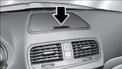 12.8. Кнопка верхнего вещевого ящика