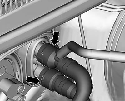 5.10. Соединения шлангов ОЖ с радиатором отопителя
