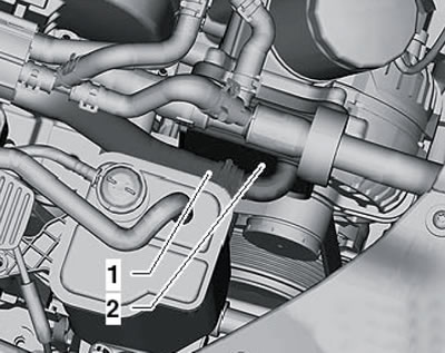 13.15. Снятие маслоохладителя