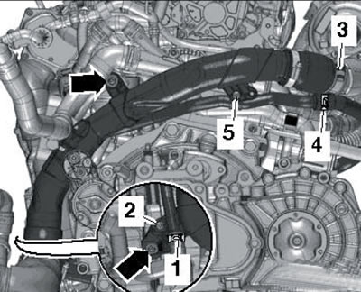 39.9. Снятие левой воздушной трубки