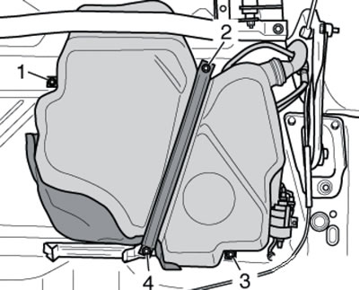 11.7. Крепёж топливного бака с 06.2010 г.