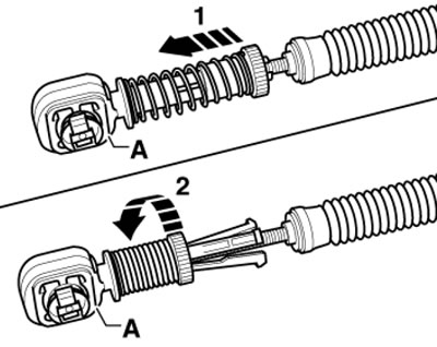 4.5. Снятие фиксации троса выбора передачи в…