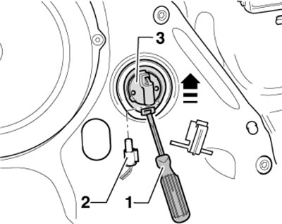 13.7. Снятие датчика бокового удара (по давлению)